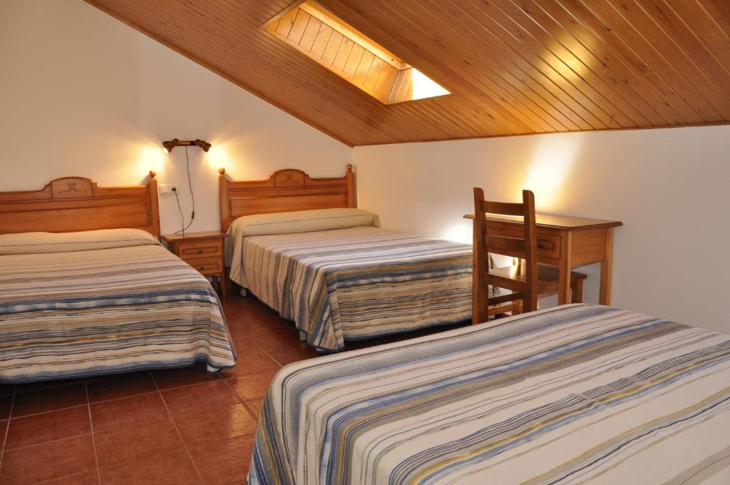 Hotel Castillo D'Acher 시레사 외부 사진