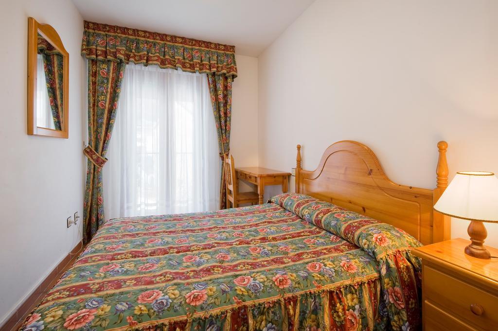 Hotel Castillo D'Acher 시레사 외부 사진