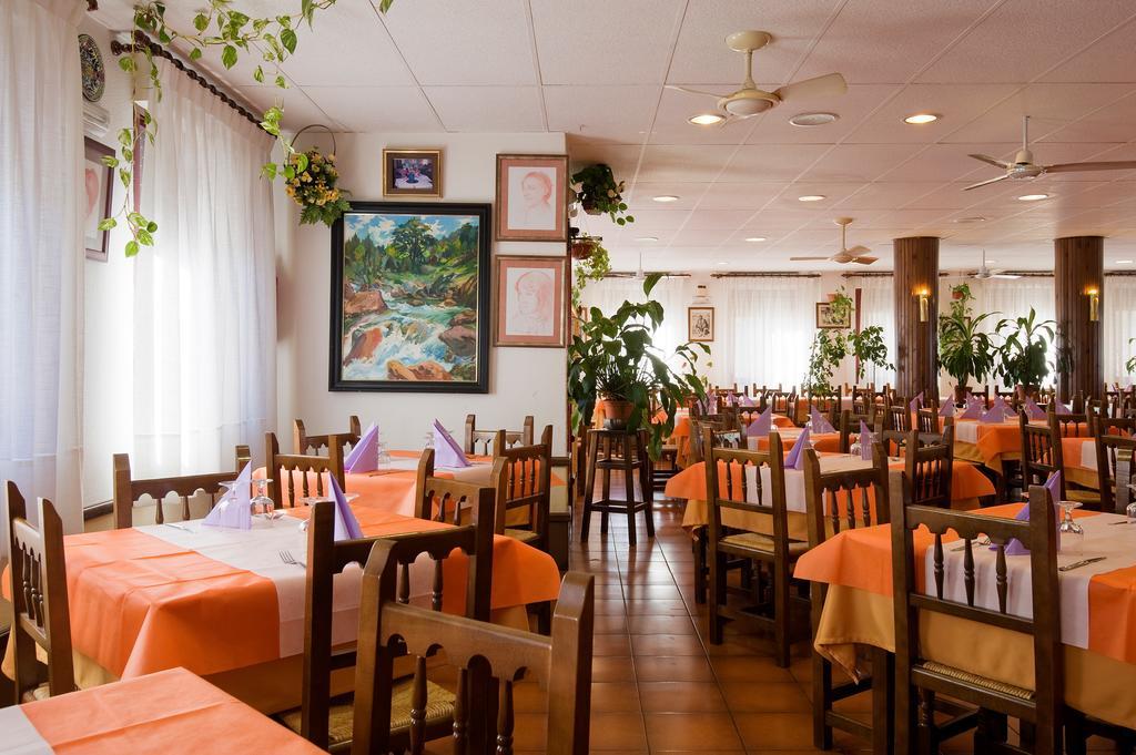 Hotel Castillo D'Acher 시레사 외부 사진